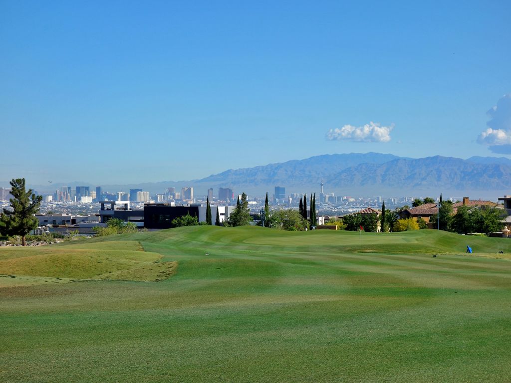 Serket Golf Club